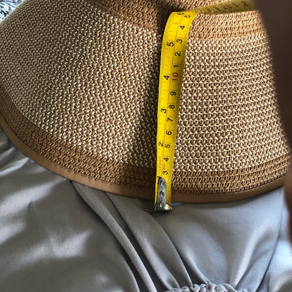 Hat - Picture 6 of 13